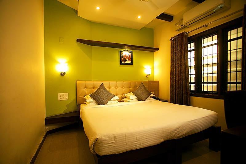 Hotel Malabar Regency Мангалор Екстериор снимка